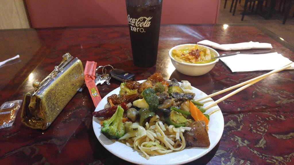 China Town Restaurant | restaurant | 1011 E Moore Ave, Terrell, TX 75160, USA | 9725631808 OR +1 972-563-1808