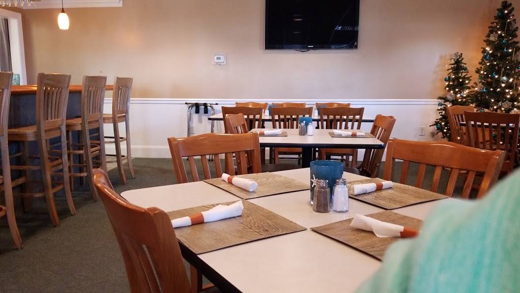 Swansboro Food & Beverage Co. | restaurant | 106 Front St, Swansboro, NC 28584, USA | 9107081305 OR +1 910-708-1305