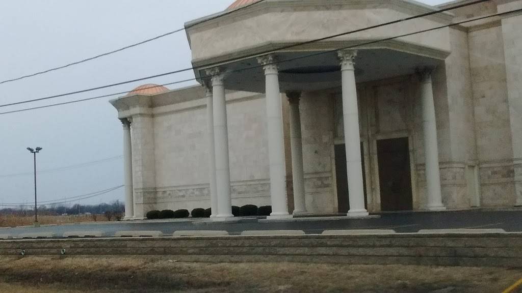 Atlantis Gentlemens Club | night club | 1897 E Lincoln Hwy, Ford Heights, IL 60411, USA | 7087530363 OR +1 708-753-0363