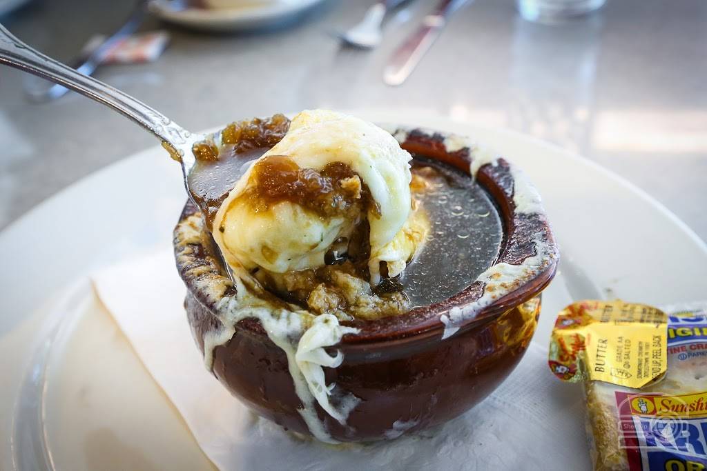 Nautilus Diner | restaurant | 1709 Transportation Dr, Crofton, MD 21114, USA | 4104518515 OR +1 410-451-8515