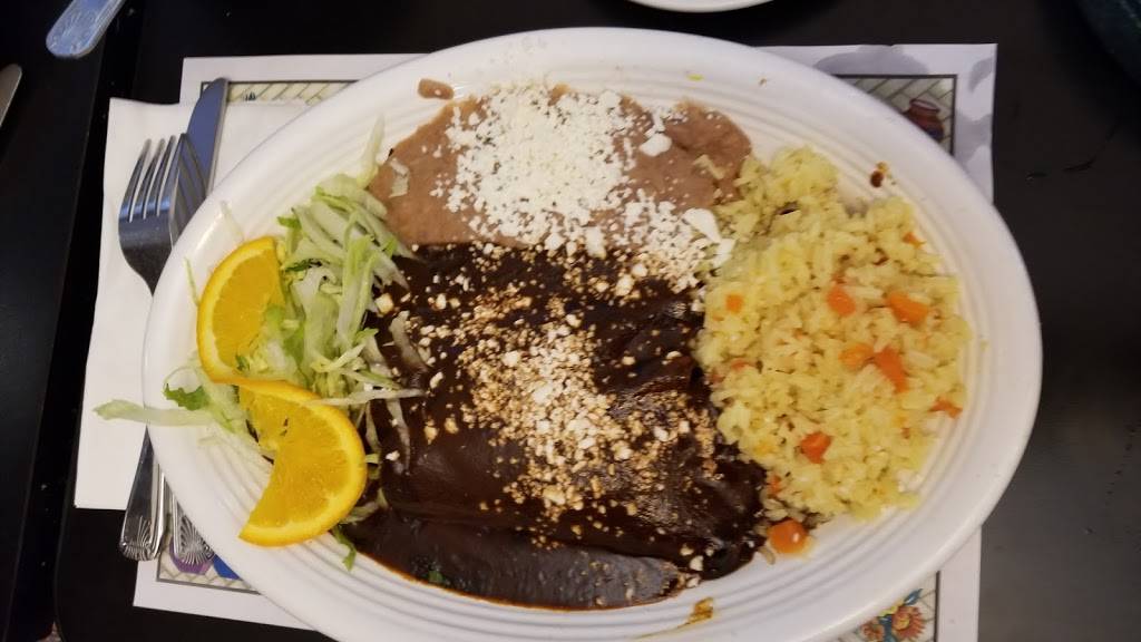 El Campanario Restaurant | restaurant | 44185 Monroe St, Indio, CA 92201, USA | 7603423681 OR +1 760-342-3681