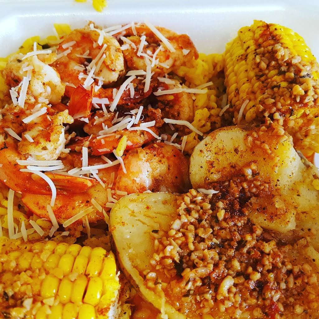 Ocean Seafood Market & Restaurant | restaurant | 2150 Fowler St #110, Fort Myers, FL 33901, USA | 2396724082 OR +1 239-672-4082