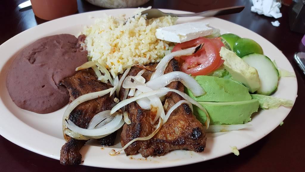 Reinas Restaurant | restaurant | 12313 Bellaire Blvd, Houston, TX 77072, USA | 2814953928 OR +1 281-495-3928