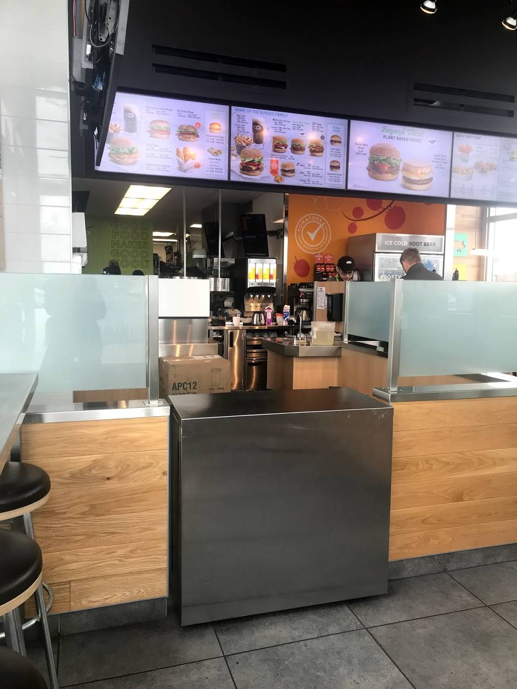 A&W Canada | restaurant | 1454 Merivale Rd, Nepean, ON K2E 5P1, Canada | 6132866044 OR +1 613-286-6044