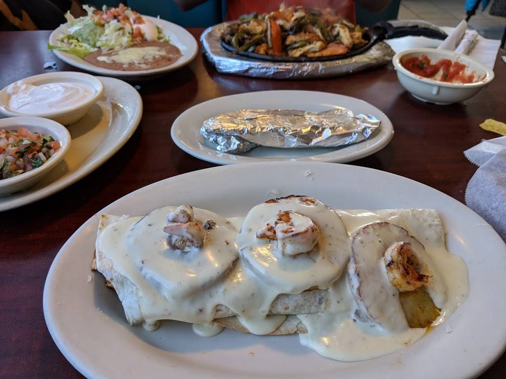 El Jaripeo 5LLC | restaurant | 2000 E Wabash St, Frankfort, IN 46041, USA | 7656549580 OR +1 765-654-9580