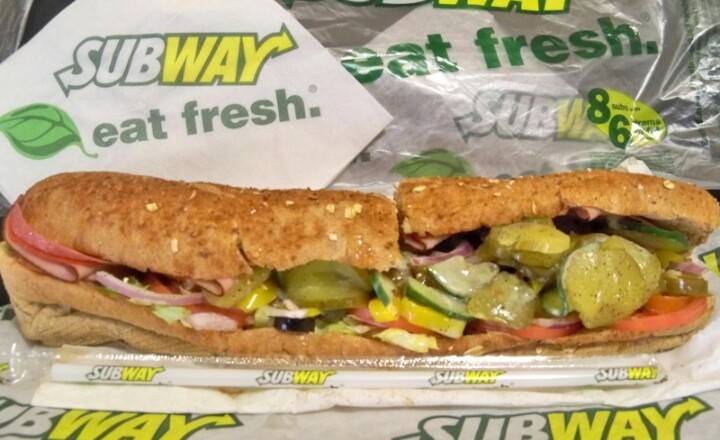 Subway | restaurant | 9880 Commerce St, Summerville, GA 30747, USA | 7068577822 OR +1 706-857-7822