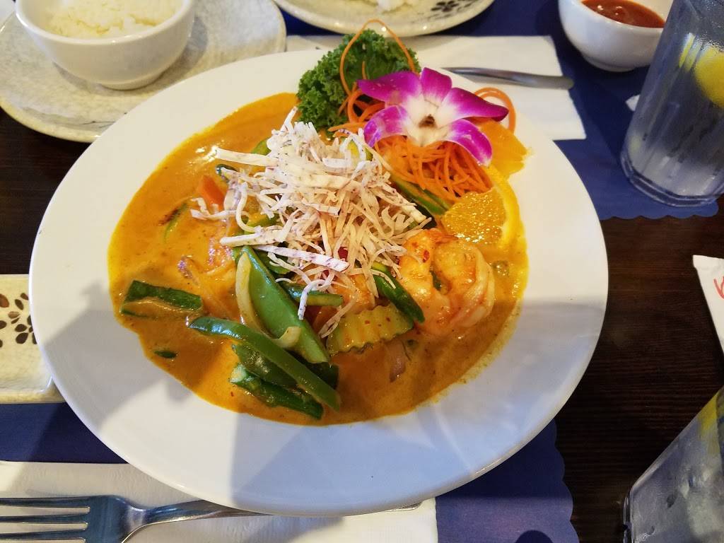 Fancy Q Japanese And Thai Restaurant | restaurant | 2525 US-92, Daytona Beach, FL 32114, USA | 3869449405 OR +1 386-944-9405