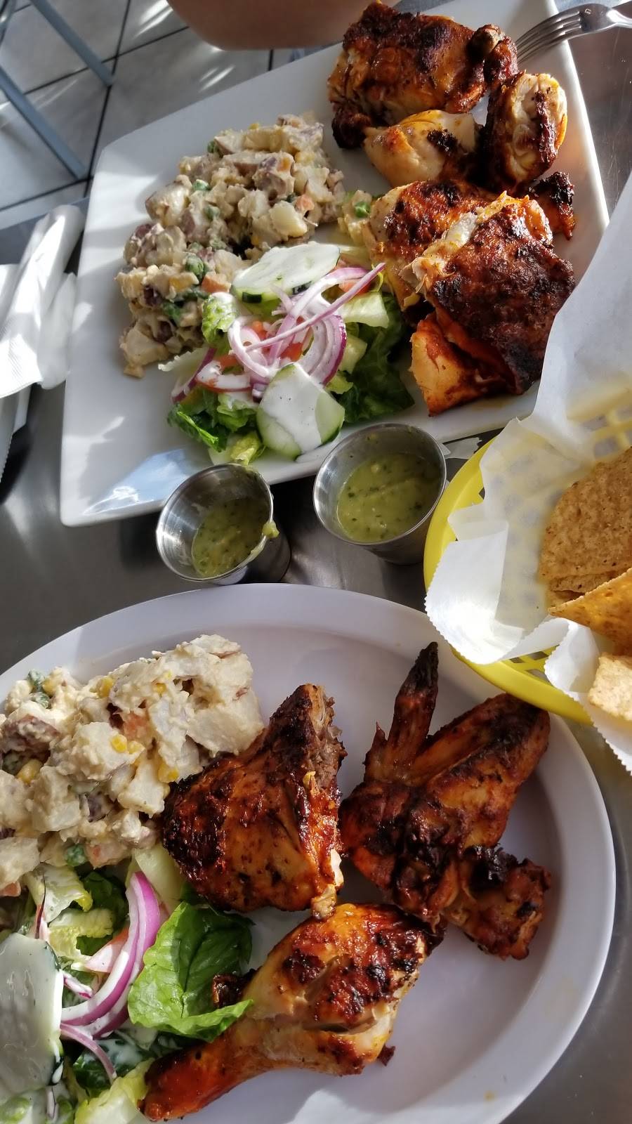 What A Chicken | restaurant | 706 E Washington St, Petaluma, CA 94952, USA | 7079717549 OR +1 707-971-7549