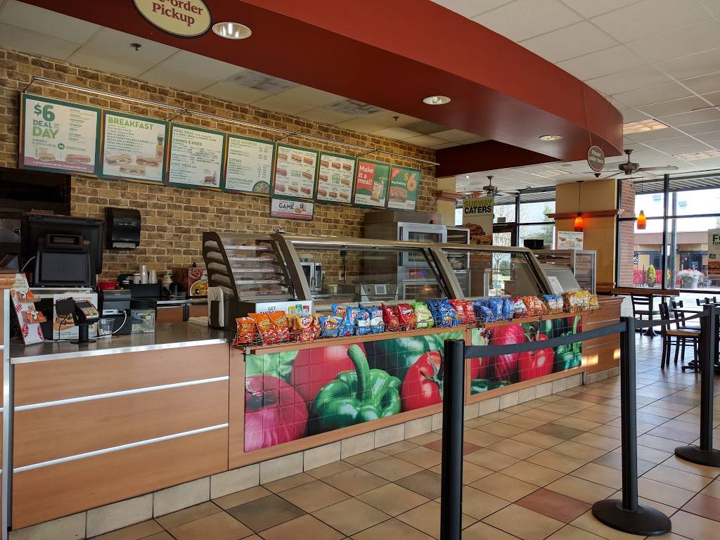 Subway | meal takeaway | 1127 Broadway St NE, Salem, OR 97302, USA | 5033617464 OR +1 503-361-7464