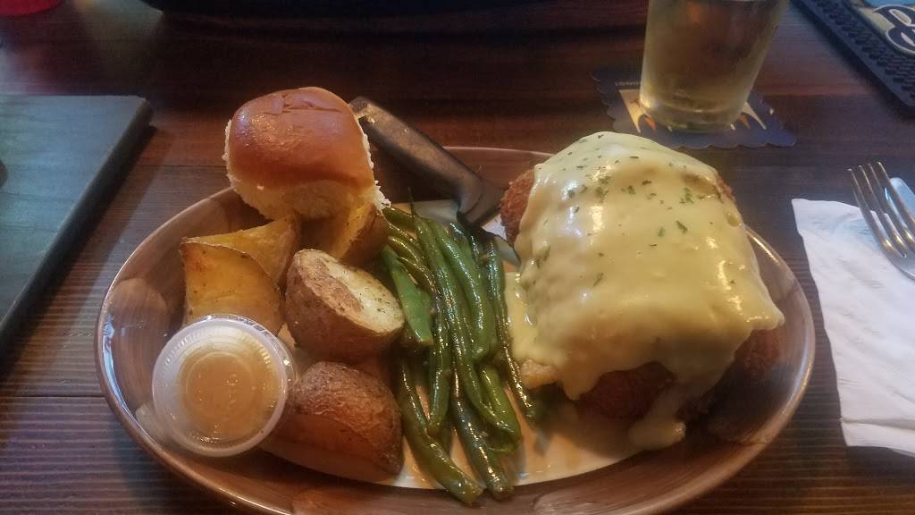 Bubs Pub Sports Bar & Grill | restaurant | 1326 Harrison Ave, Centralia, WA 98531, USA | 3607368024 OR +1 360-736-8024