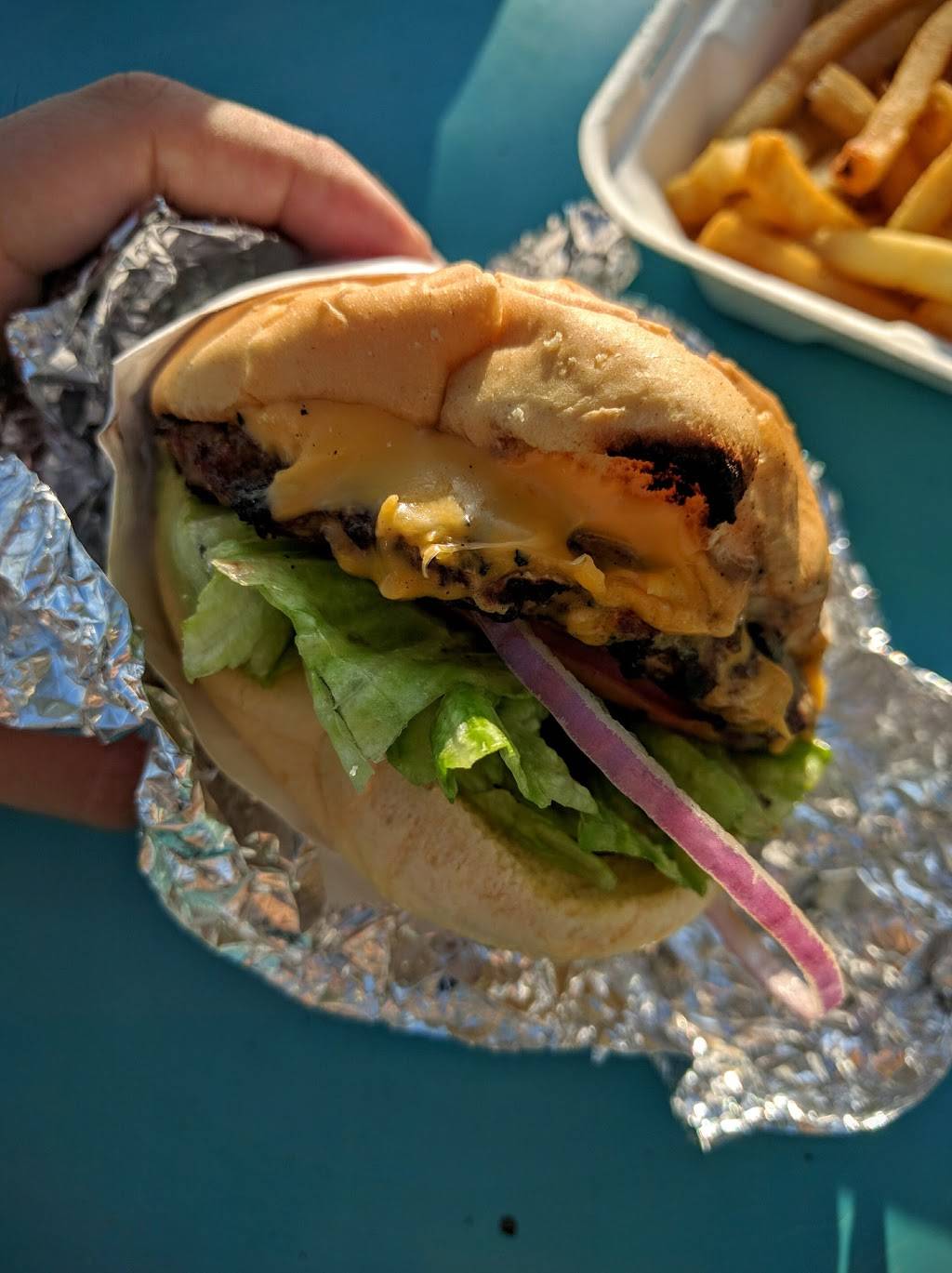 TK Burgers | restaurant | 110 Pacific Coast Hwy, Huntington Beach, CA 92648, USA | 7149603238 OR +1 714-960-3238