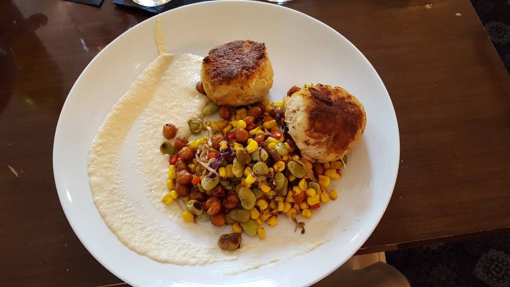 Cantwells Tavern | restaurant | 109 Main St, Odessa, DE 19730, USA | 3023760600 OR +1 302-376-0600