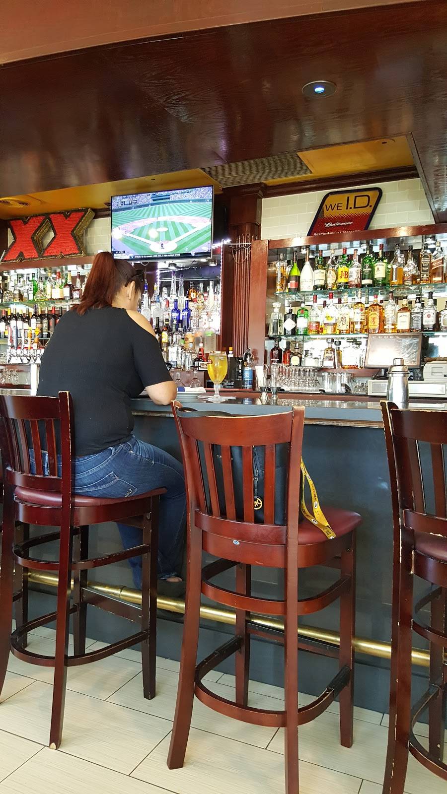 Tony Romas | restaurant | 20720 S Avalon Blvd, Carson, CA 90746, USA | 3103295723 OR +1 310-329-5723