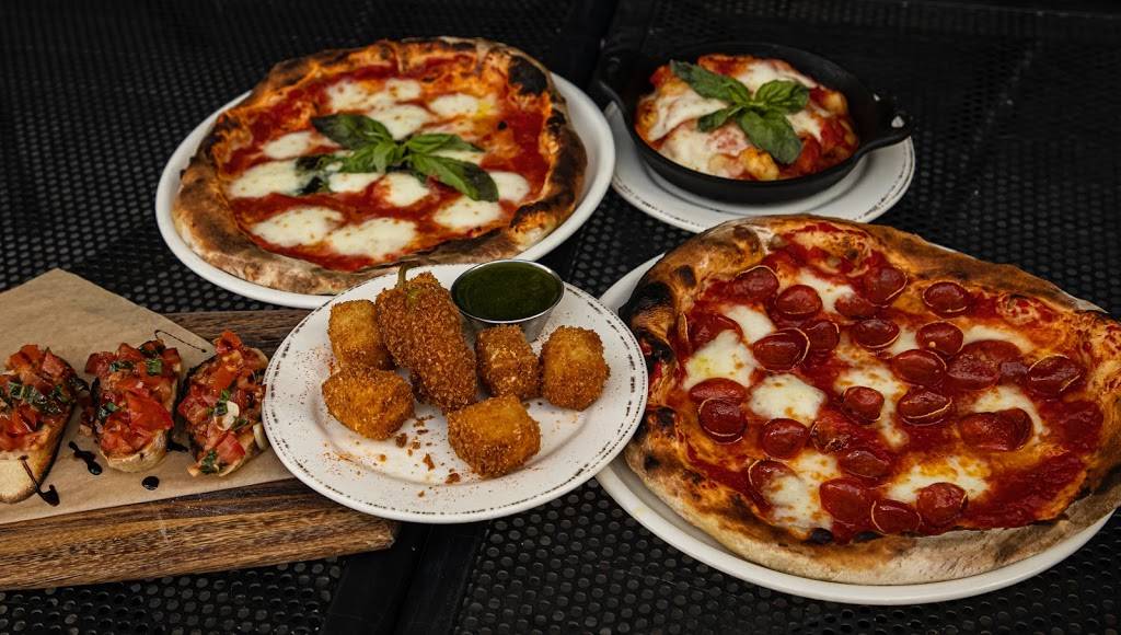 Bello Bar & Kitchen | restaurant | 903 N Franklin St, Tampa, FL 33602, USA | 8135422867 OR +1 813-542-2867