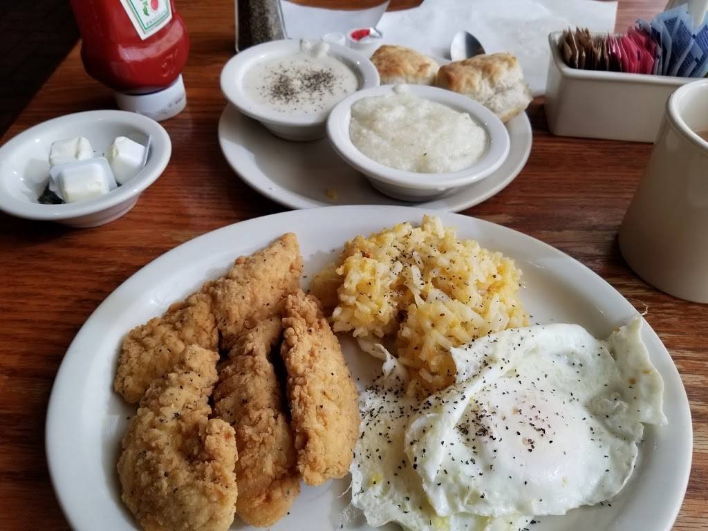 Cracker Barrel Old Country Store | restaurant | 796 Business Park Dr, Prattville, AL 36066, USA | 3343659600 OR +1 334-365-9600