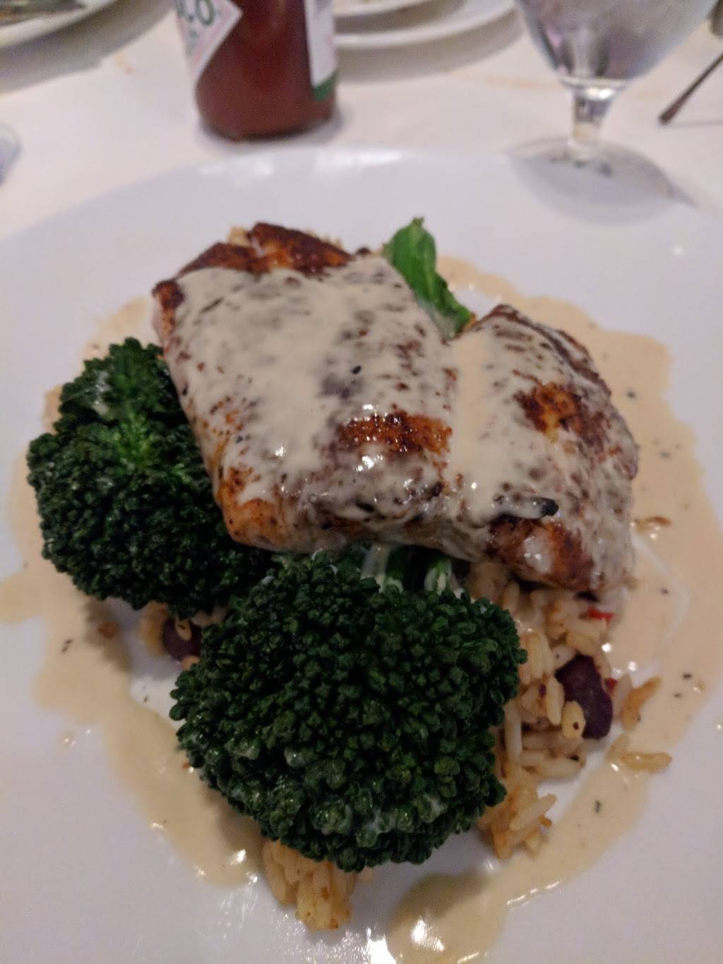 Shade Bar and Grill | restaurant | 400 W Livingston St, Orlando, FL 32801, USA | 4078688686 OR +1 407-868-8686