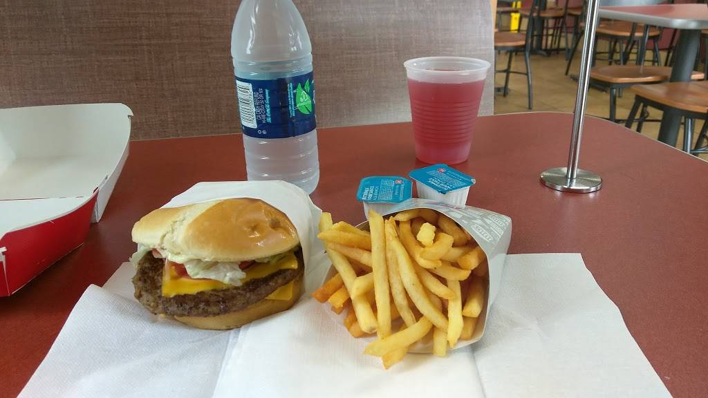 Jack in the Box | restaurant | 14371 Penasquitos Dr, San Diego, CA 92129, USA | 8586724637 OR +1 858-672-4637