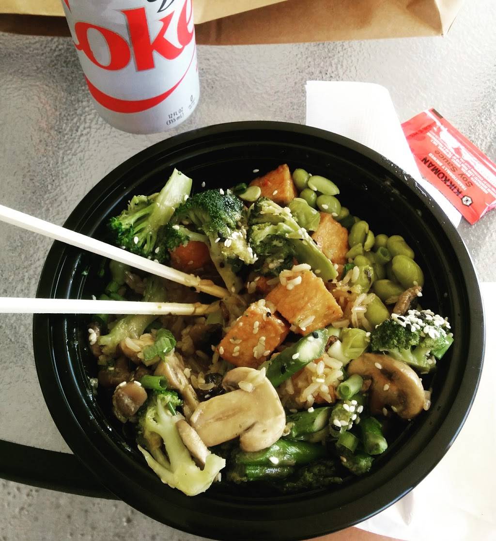 Ziingo | restaurant | 3830 W Centre Ave, Portage, MI 49024, USA | 2694591090 OR +1 269-459-1090