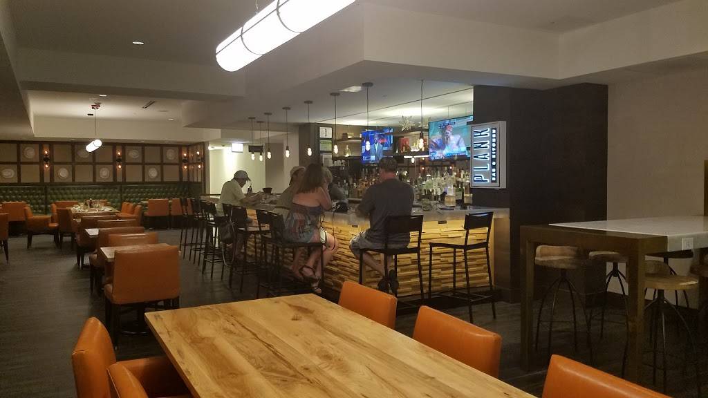 Plank Bar & Kitchen | restaurant | 120 Water St, Naperville, IL 60540, USA | 3314015500 OR +1 331-401-5500