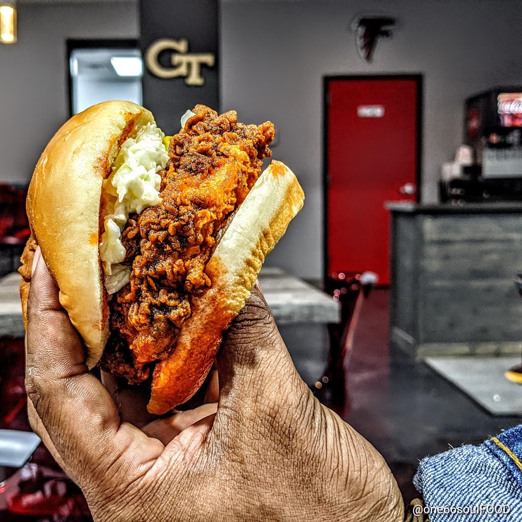 Helens Hot Chicken | restaurant | 200 Edgewood Ave NE, Atlanta, GA 30303, USA | 4047313369 OR +1 404-731-3369