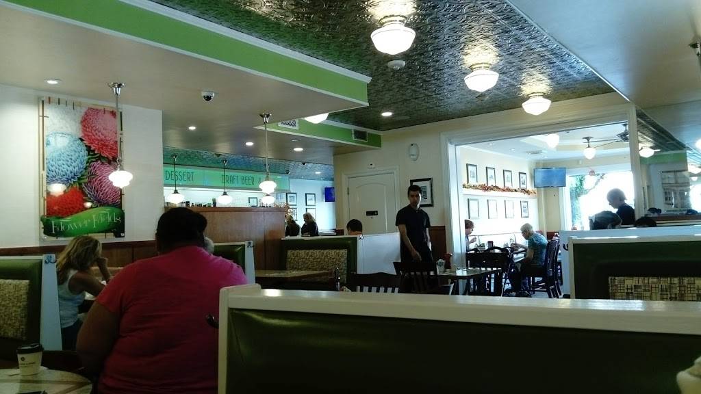 Floral Park Diner | restaurant | 142 Tulip Ave, Floral Park, NY 11001, USA | 5163078877 OR +1 516-307-8877