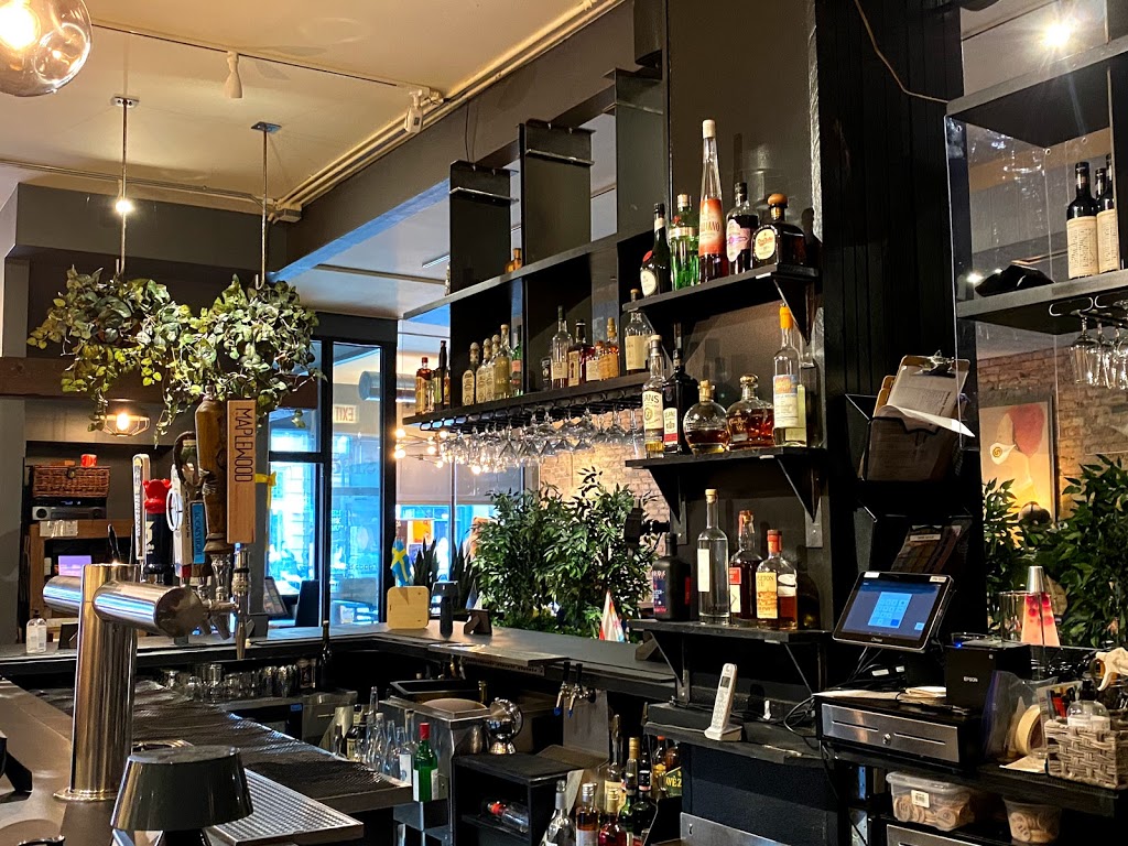 Gadabout | restaurant | 5212 N Clark St, Chicago, IL 60640, USA | 7739440429 OR +1 773-944-0429