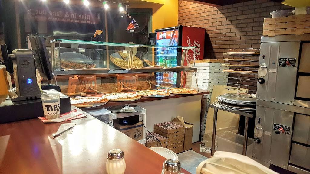 Tonys Pizza | meal takeaway | 320 Main St, Dunedin, FL 34698, USA | 7272866242 OR +1 727-286-6242