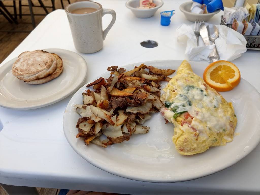 Golden Egg Cafe | restaurant | 2009 E Main St, Ventura, CA 93001, United States | 8056412866 OR +1 805-641-2866