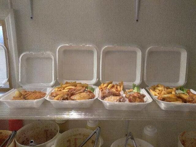 A & D Buffalos | restaurant | 4477 N Pine Hills Rd, Pine Hills, FL 32808, USA | 4072030979 OR +1 407-203-0979