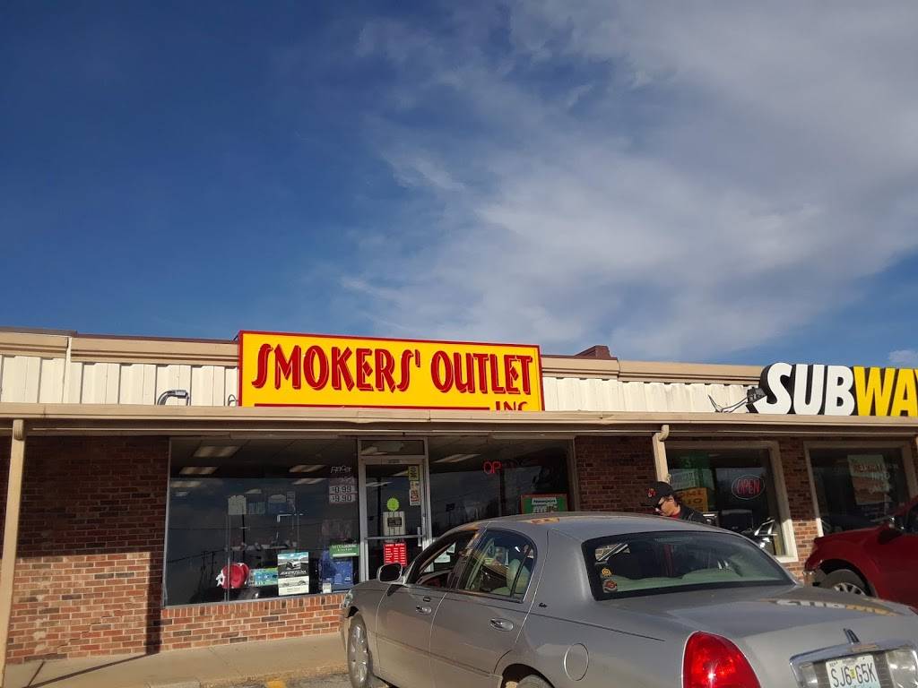 Subway Restaurants | restaurant | 809 W Newton St, Versailles, MO 65084, USA | 5733785640 OR +1 573-378-5640