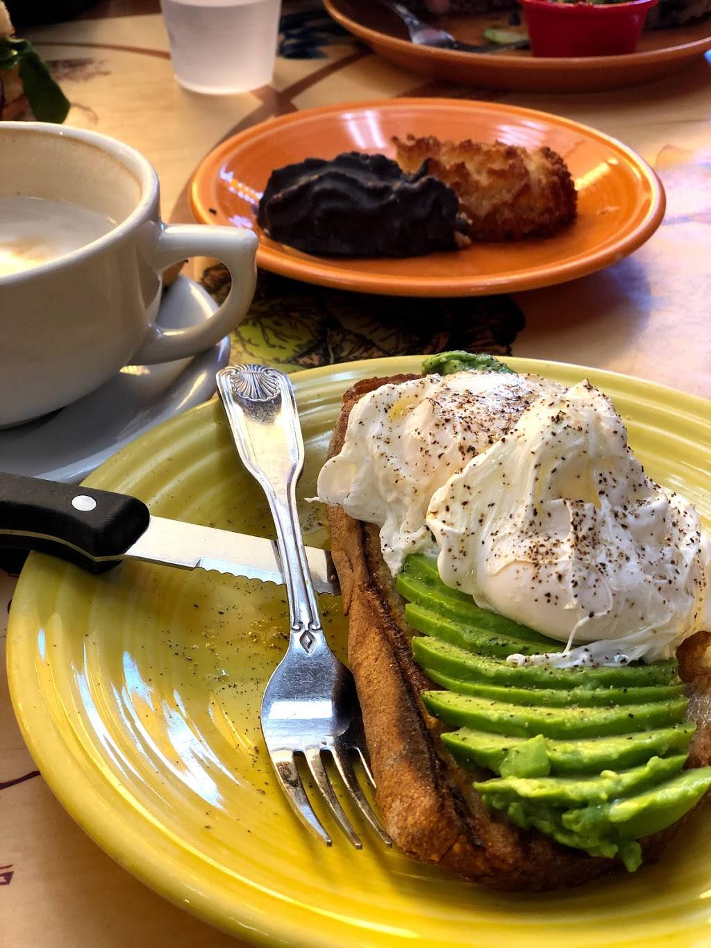 Bread and Cie Bakery/Cafe | cafe | 350 University Ave, San Diego, CA 92103, USA | 6196839322 OR +1 619-683-9322