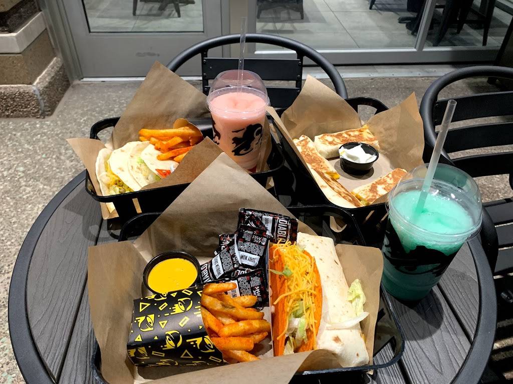 Taco Bell | meal takeaway | 201 W Washington St Suite 105, Phoenix, AZ 85004, USA | 6022964054 OR +1 602-296-4054
