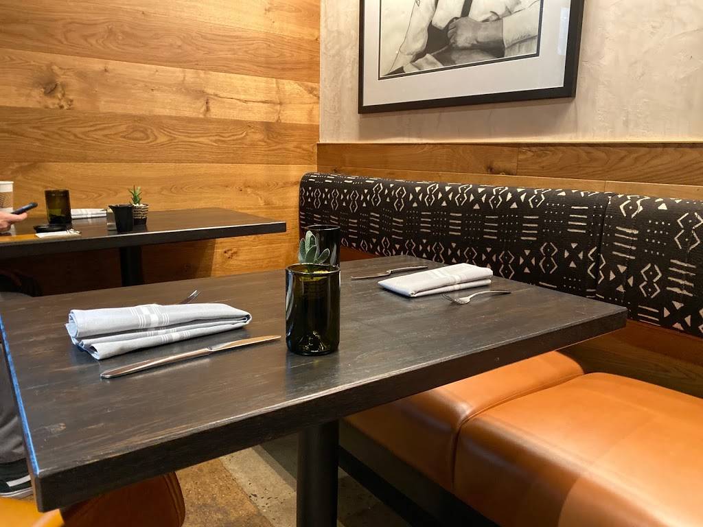 Benne On Eagle | restaurant | 35 Eagle St, Asheville, NC 28801, USA | 8285528833 OR +1 828-552-8833