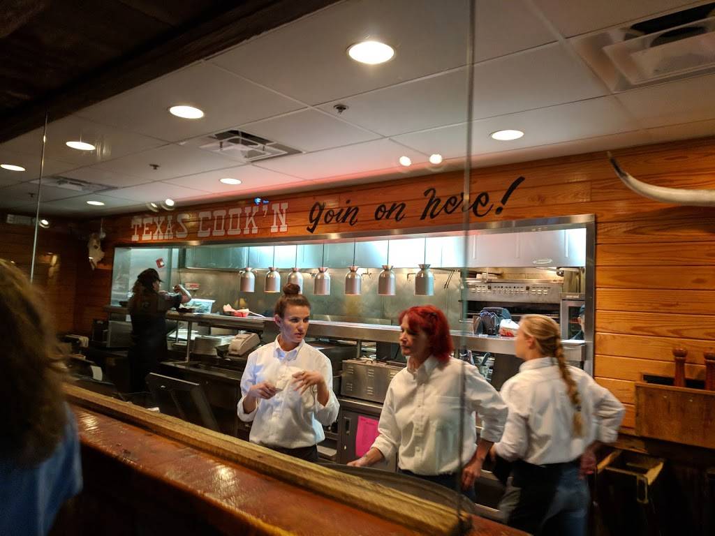 Saltgrass Steak House | restaurant | 215 Kipp Ave, Kemah, TX 77565, USA | 2815385441 OR +1 281-538-5441