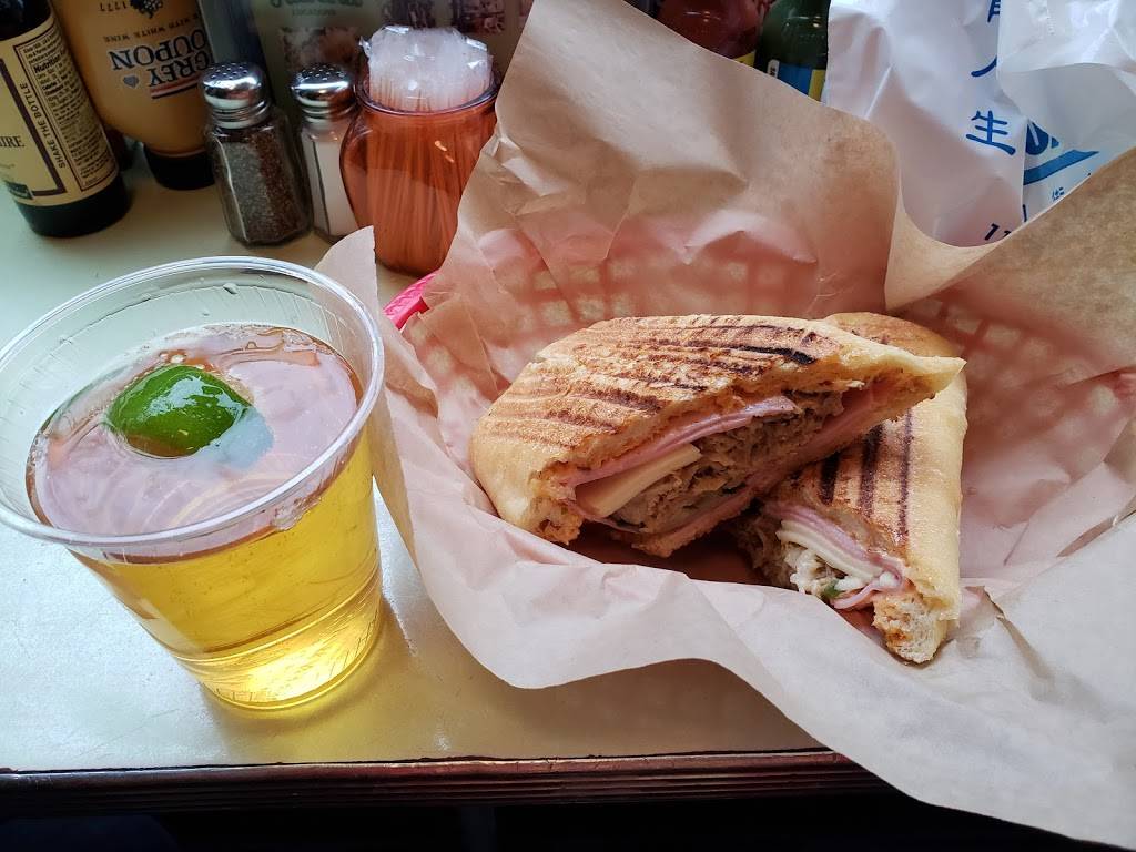 Havana Café | restaurant | 5719, 3151, E Tremont Ave, Bronx, NY 10461, USA | 7185181800 OR +1 718-518-1800