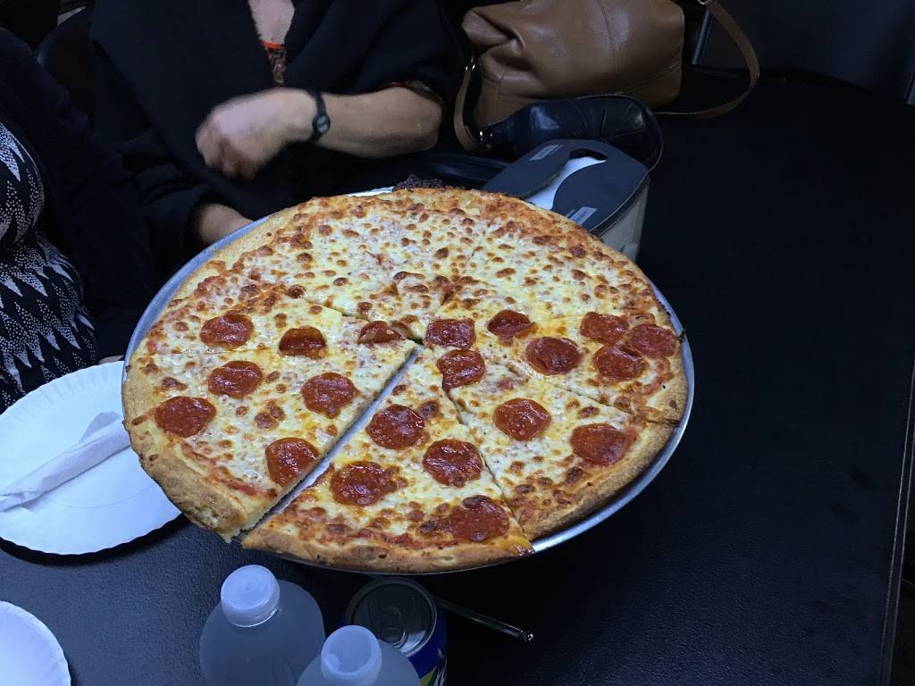 Mi pizza piu miami | meal delivery | 5731 NW 74th Ave, Miami, FL 33166, USA | 7869722367 OR +1 786-972-2367