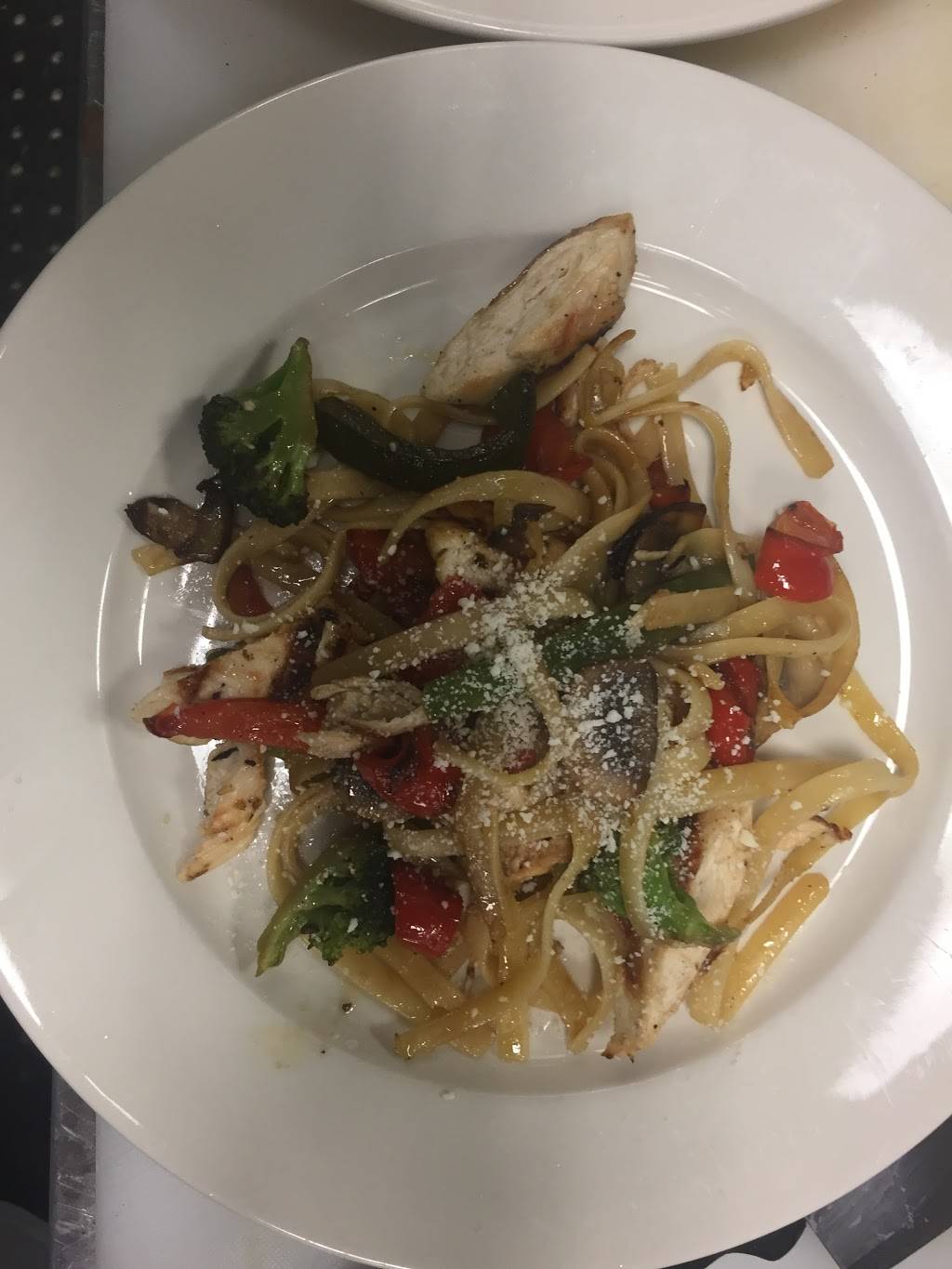 Cafe Americana | restaurant | 350 Scarlet Rd, Kennett Square, PA 19348, USA | 4847314123 OR +1 484-731-4123