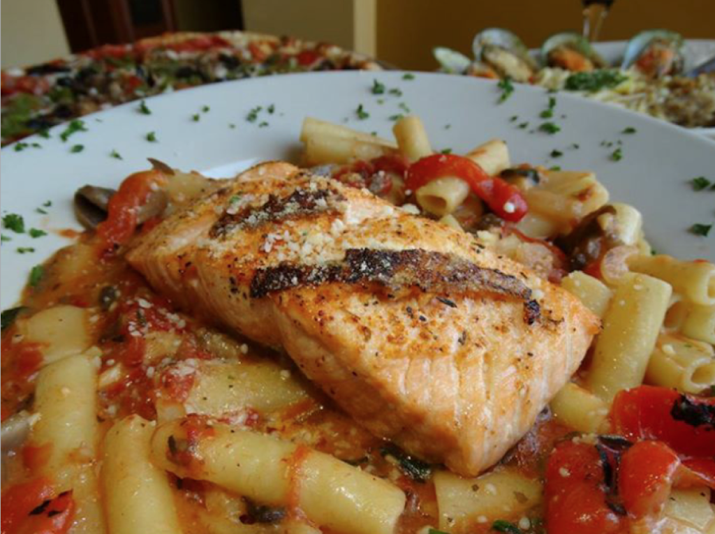 Montys Restaurant & Pizzeria | restaurant | 2515 Tamiami Trail, Punta Gorda, FL 33950, USA | 9416370008 OR +1 941-637-0008