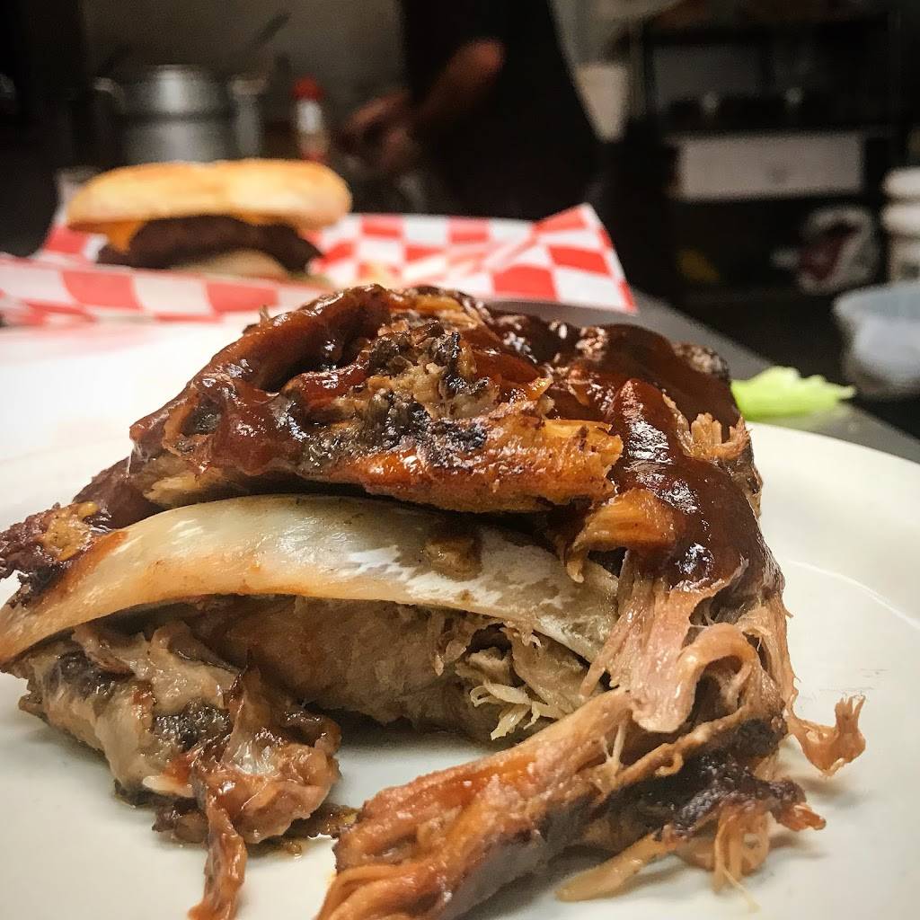 Southern Flair Pub House | restaurant | 1400 Kempsville Rd Suite 134, Chesapeake, VA 23320, USA | 7578424300 OR +1 757-842-4300