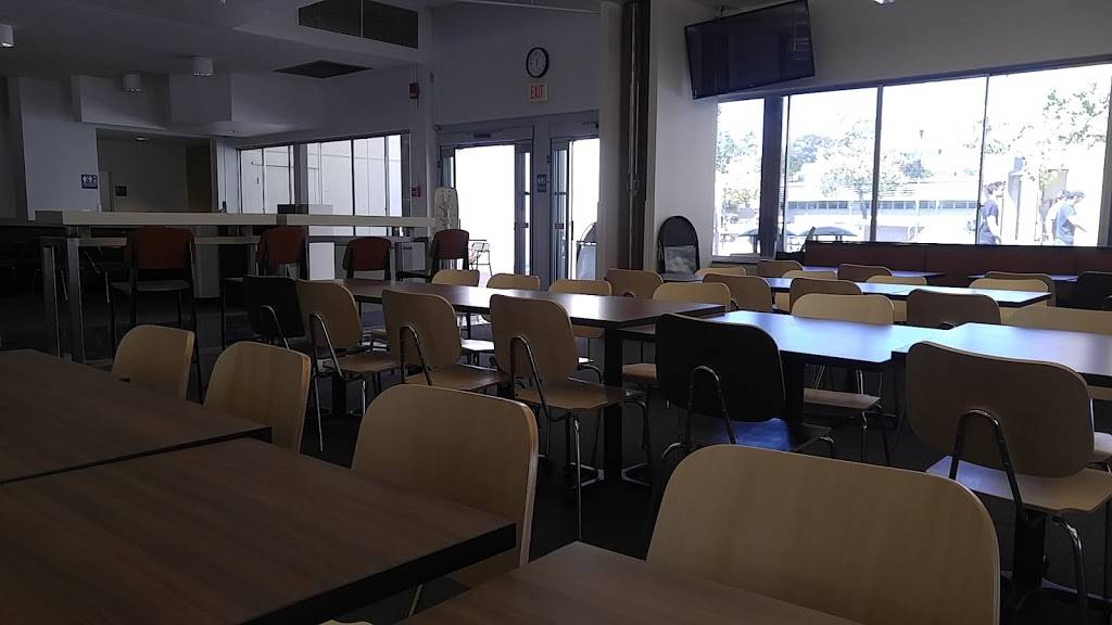 Campus Dining | cafe | Campus Dining, 1 Grand Ave, San Luis Obispo, CA 93407, USA | 8057565939 OR +1 805-756-5939