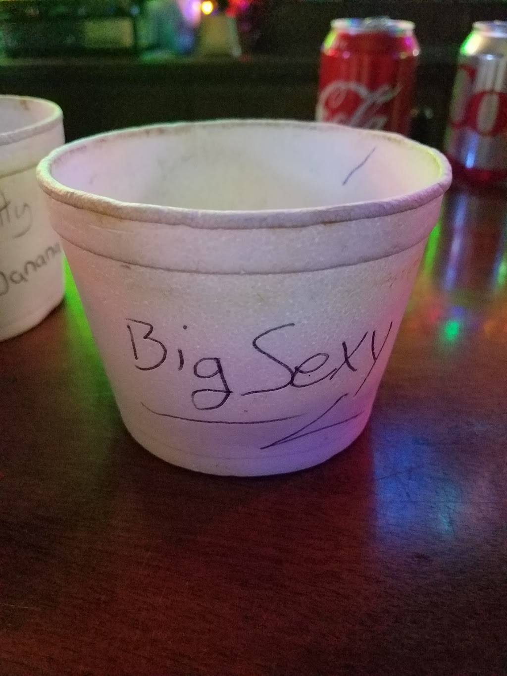 Dons Place Inc | restaurant | 207 W Morgan St, Jacksonville, IL 62650, USA | 2172432112 OR +1 217-243-2112