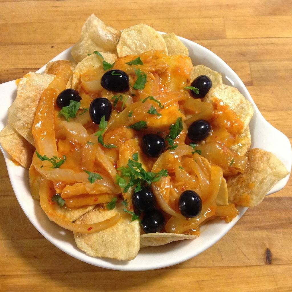 The Little Grasshopper Cafe | cafe | 37 Barton St E, Hamilton, ON L8L 2V6, Canada | 9053937641 OR +1 905-393-7641