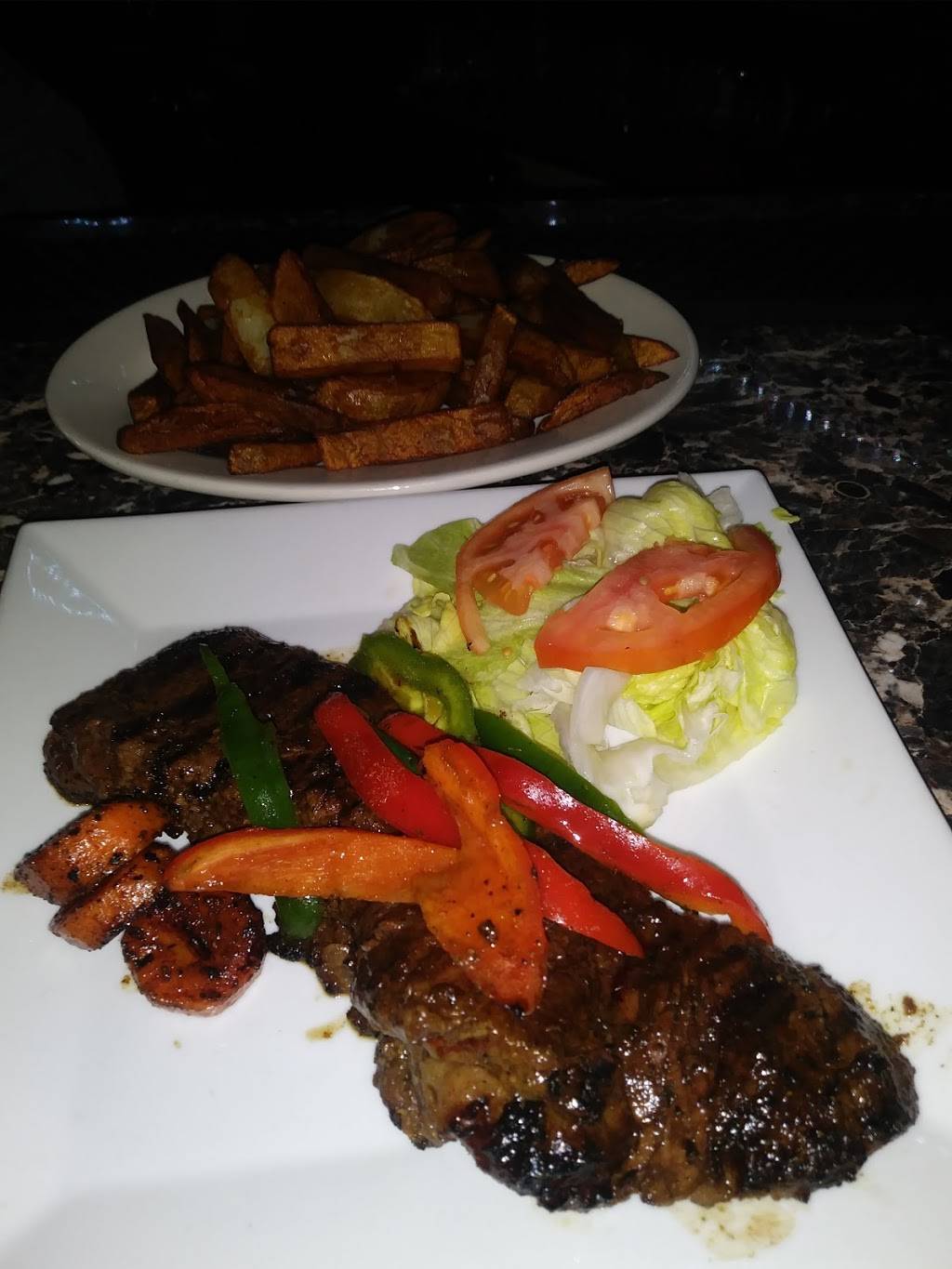 Legends | restaurant | 1735 E 172nd St, Bronx, NY 10472, USA | 3472700123 OR +1 347-270-0123