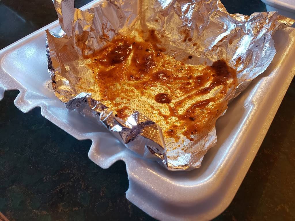 Wing Champ | restaurant | 2343 E Sharon Rd, Cincinnati, OH 45246, USA | 5137724267 OR +1 513-772-4267