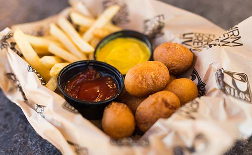 La Gringa Food Truck | restaurant | 9925 Discovery Blvd, Manassas, VA 20109, USA | 7034202264 OR +1 703-420-2264