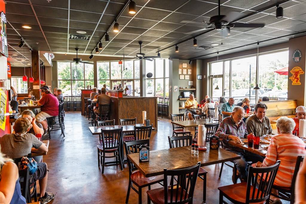 Amici Conyers | restaurant | 1805 Parker Rd SE, Conyers, GA 30094, USA | 6788902005 OR +1 678-890-2005