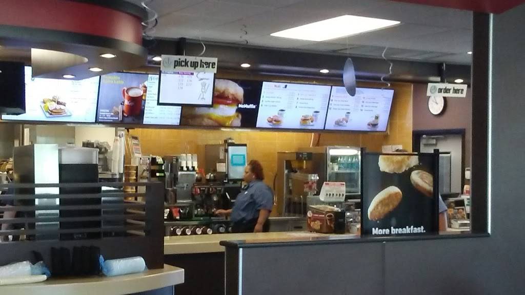 McDonalds | cafe | 5263 Poplar Ave, Memphis, TN 38119, USA | 9016834365 OR +1 901-683-4365