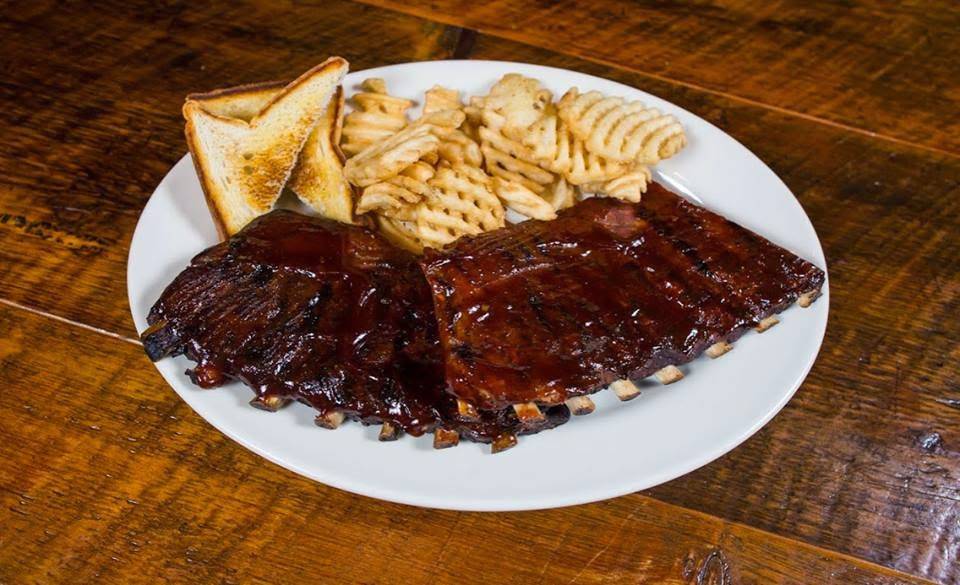 Clives Roadhouse Burnsville | restaurant | 13050 Aldrich Ave S, Burnsville, MN 55337, USA | 9524263625 OR +1 952-426-3625