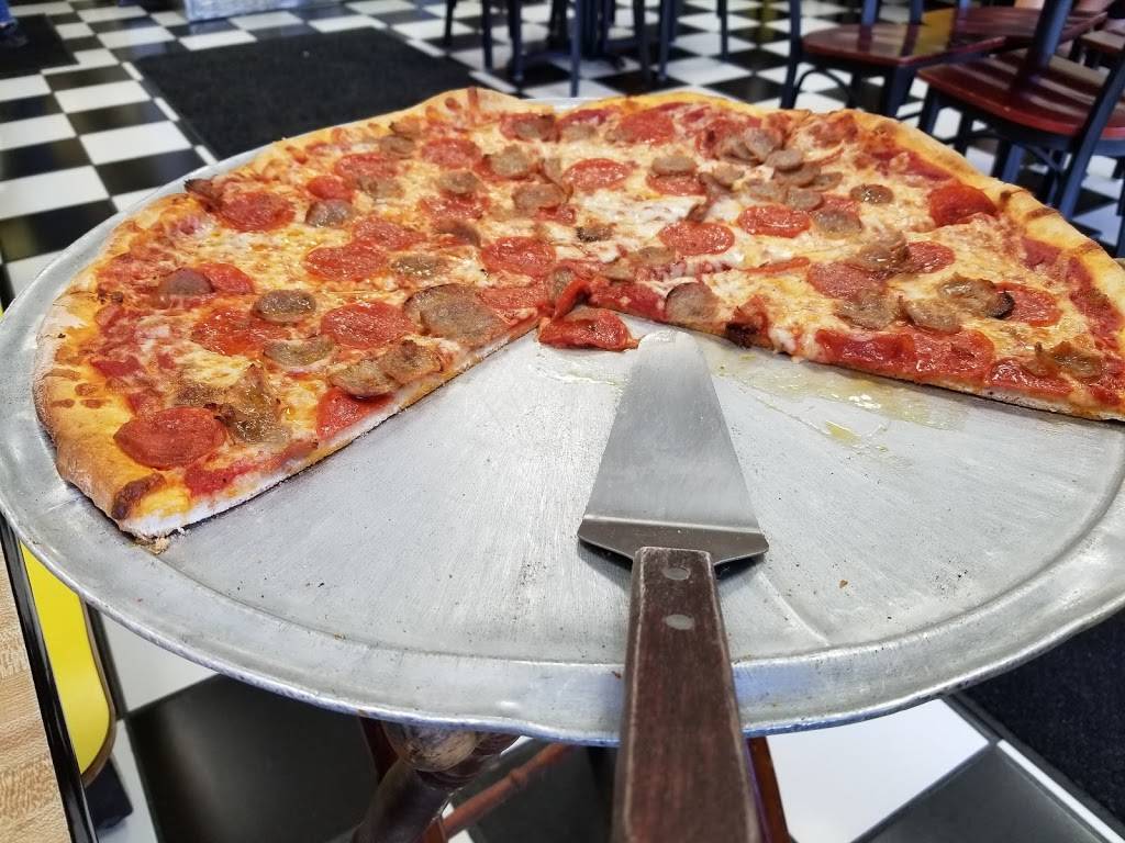 Ginos Ny Style Pizzeria | restaurant | 532 Highway 17 North, North Myrtle Beach, SC 29582, USA | 8432807799 OR +1 843-280-7799