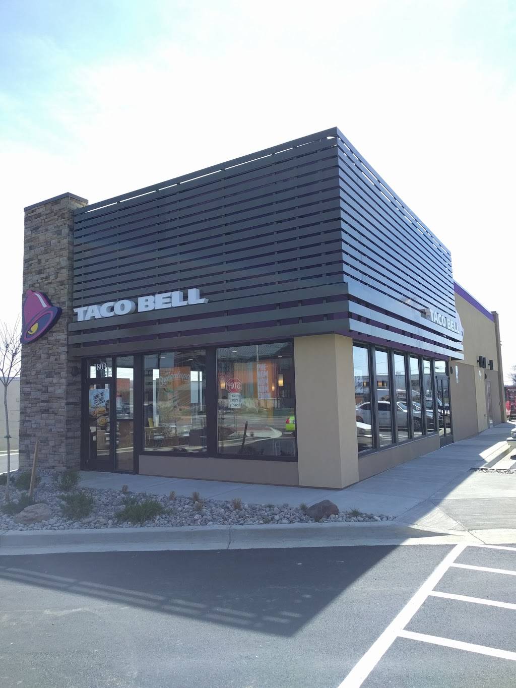 Taco Bell | meal takeaway | 1803 West St, Annapolis, MD 21401, USA | 4102801682 OR +1 410-280-1682